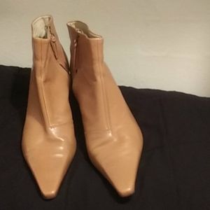 Ankle boots